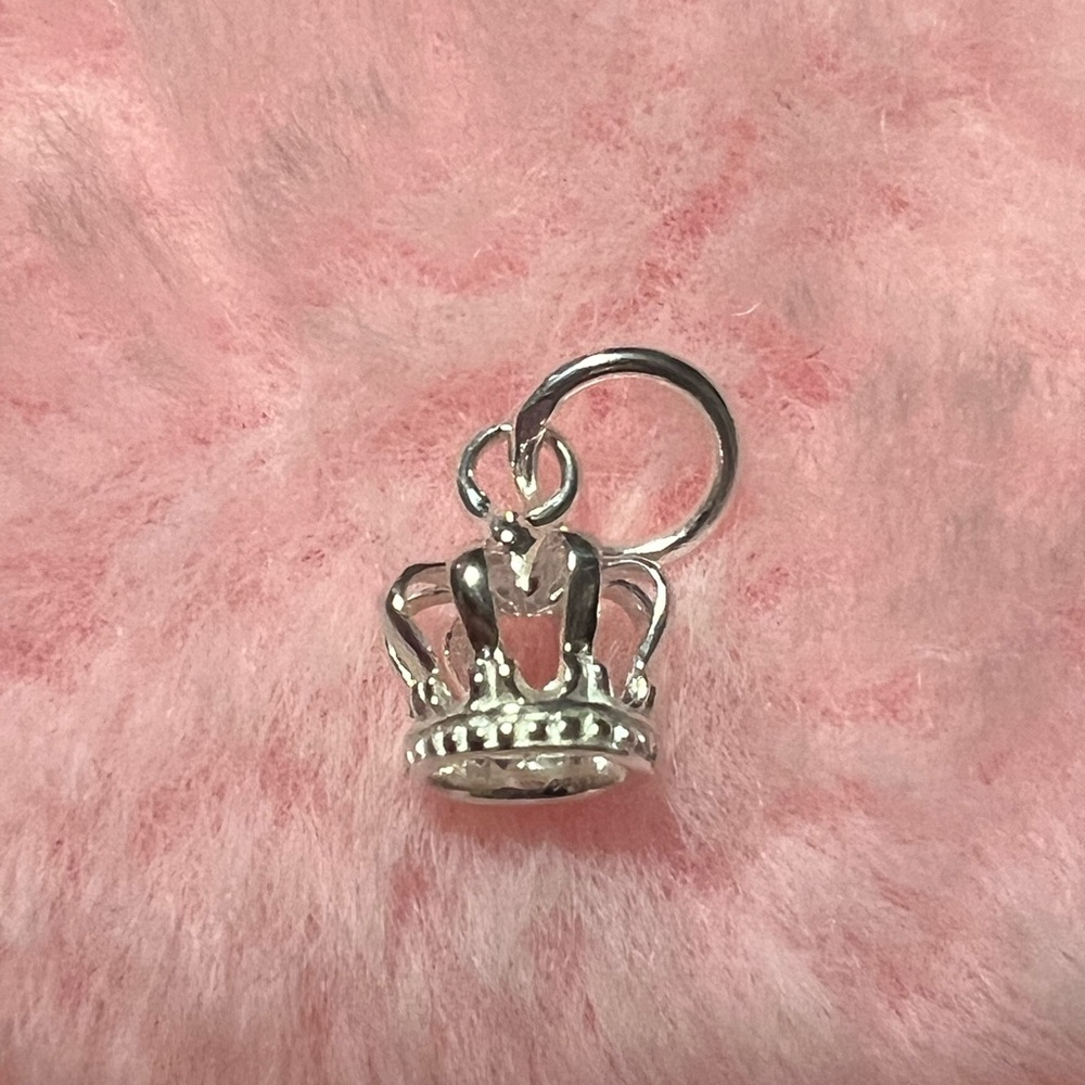 Jet Set Candy Queen’s Crown